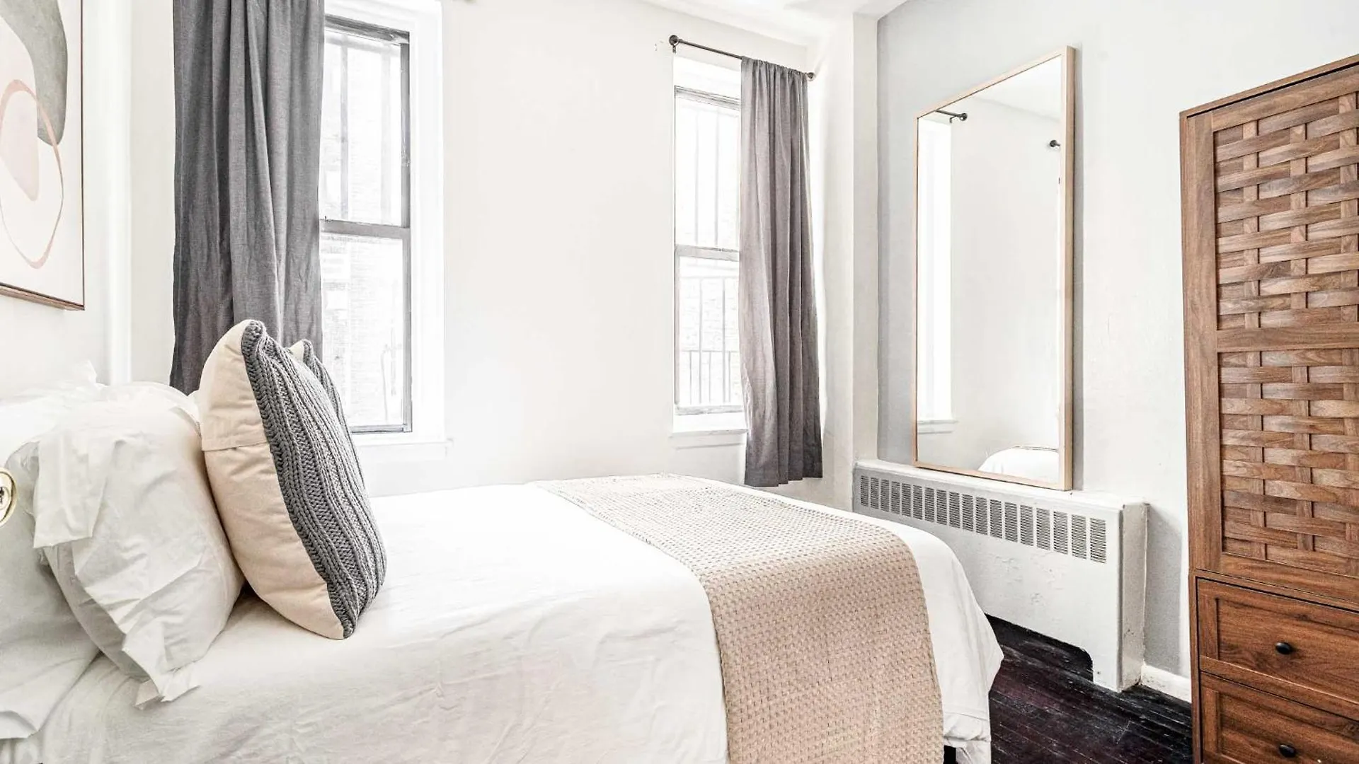 2Bd 1Bth Apartment, Best Midtown Location Near Nyc Icons! New York 0*,  USA